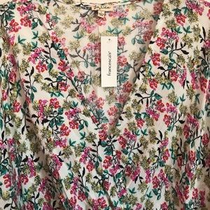 Flower blouse size Large brand new